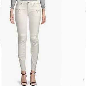 Robin's Jean
